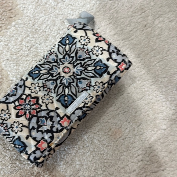 Vera Bradley Handbags - Vera Bradley wallet